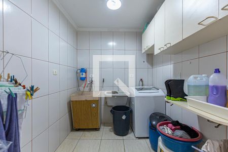 Casa à venda com 186m², 2 quartos e 3 vagasQuarto de Serviço / Área de Serviço