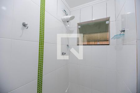 Banheiro de apartamento para alugar com 1 quarto, 38m² em Jardim Imperador (zona Leste), São Paulo