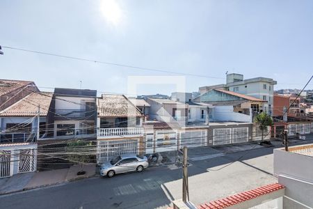 Casa à venda com 220m², 3 quartos e 4 vagas Casa à venda com 220m², 3 quartos e 4 vagasVista da varanda da suíte 1