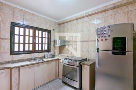 Casa à venda com 220m², 3 quartos e 4 vagas Casa à venda com 220m², 3 quartos e 4 vagasCozinha