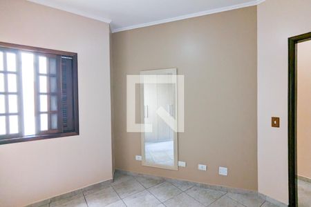 Casa à venda com 220m², 3 quartos e 4 vagas Casa à venda com 220m², 3 quartos e 4 vagasQuarto 2