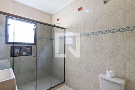 Casa à venda com 220m², 3 quartos e 4 vagas Casa à venda com 220m², 3 quartos e 4 vagasBanheiro da suíte 2