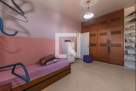 Casa à venda com 140m², 3 quartos e 3 vagas Casa à venda com 140m², 3 quartos e 3 vagasQuarto 1