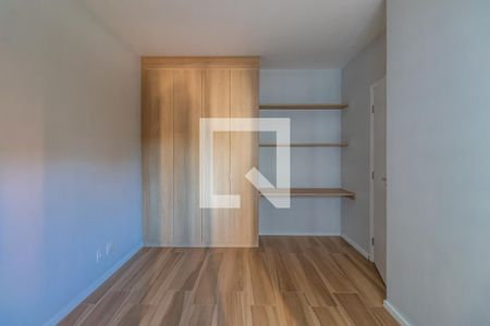 Quarto 2 de apartamento para alugar com 2 quartos, 52m² em Alphaville Empresarial, Barueri