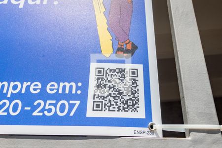 Casa à venda com 300m², 3 quartos e 2 vagas Casa à venda com 300m², 3 quartos e 2 vagasPlaca