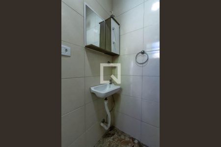 Casa à venda com 300m², 3 quartos e 2 vagas Casa à venda com 300m², 3 quartos e 2 vagasBanheiro do Salão de festas