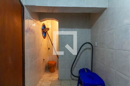 Casa à venda com 300m², 3 quartos e 2 vagas Casa à venda com 300m², 3 quartos e 2 vagasQuarto de Serviço