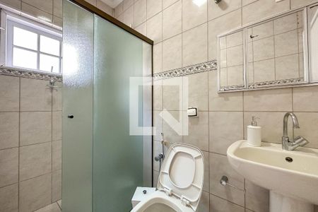 Casa para alugar com 300m², 7 quartos e 3 vagas Casa para alugar com 300m², 7 quartos e 3 vagasBanheiro 2