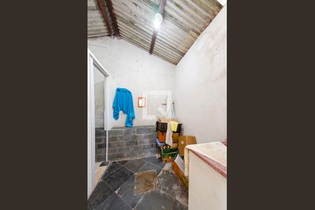 Casa à venda com 341m², 6 quartos e 2 vagas Casa à venda com 341m², 6 quartos e 2 vagasQuarto de serviço