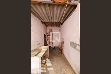 Casa à venda com 341m², 6 quartos e 2 vagas Casa à venda com 341m², 6 quartos e 2 vagasQuintal