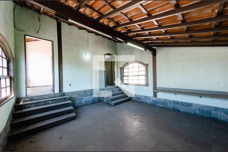 Casa à venda com 341m², 6 quartos e 2 vagas Casa à venda com 341m², 6 quartos e 2 vagasCasa 2 - Cozinha