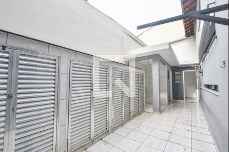 Casa à venda com 180m², 3 quartos e 2 vagasLavanderia