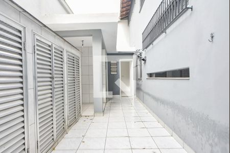 Casa à venda com 180m², 3 quartos e 2 vagasLavanderia