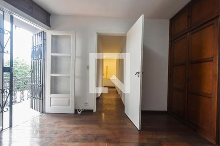 Casa à venda com 180m², 3 quartos e 2 vagasSuíte 