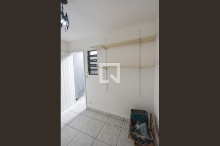 Casa à venda com 180m², 3 quartos e 2 vagasQuarto de Serviço