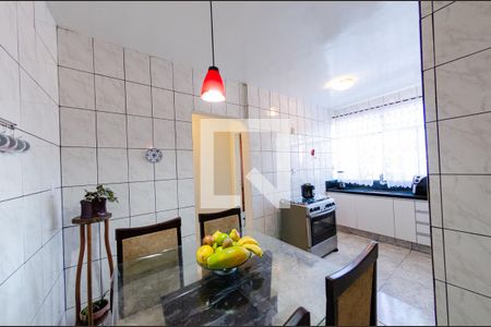 Apartamento à venda com 120m², 3 quartos e 2 vagasCozinha