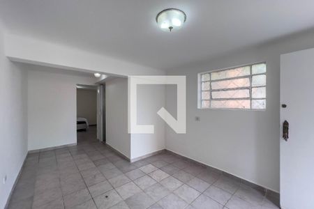 Sala de casa para alugar com 1 quarto, 98m² em Vila Monumento, São Paulo