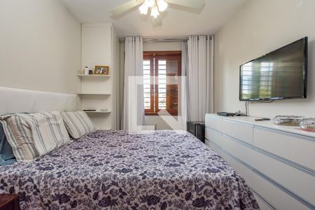 Casa à venda com 450m², 5 quartos e 3 vagasSuíte 2