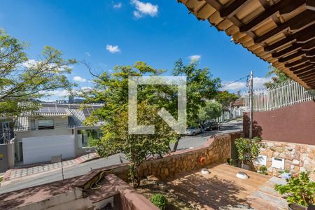 Casa à venda com 450m², 5 quartos e 3 vagasSala