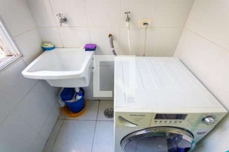 Apartamento à venda com 80m², 3 quartos e 1 vagaÁrea de serviço