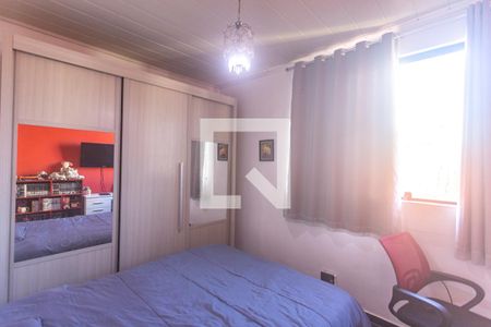 Casa à venda com 180m², 3 quartos e 2 vagas Casa à venda com 180m², 3 quartos e 2 vagasQuarto 2