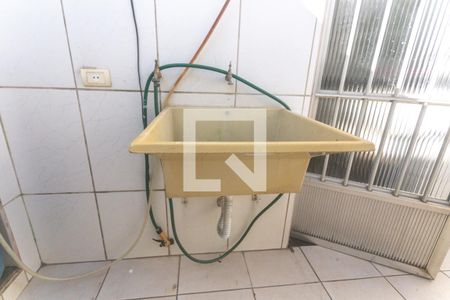 Casa à venda com 180m², 3 quartos e 2 vagas Casa à venda com 180m², 3 quartos e 2 vagasÁrea de serviço - edícula