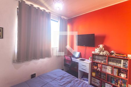 Casa à venda com 180m², 3 quartos e 2 vagas Casa à venda com 180m², 3 quartos e 2 vagasQuarto 2