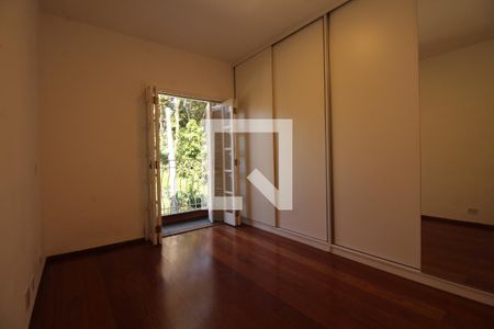 Casa de condomínio à venda com 108m², 3 quartos e 2 vagasQuarto 3