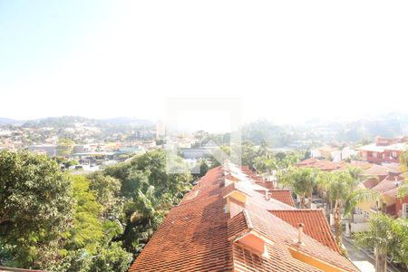 Casa de condomínio à venda com 108m², 3 quartos e 2 vagasvista