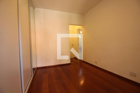 Casa de condomínio à venda com 108m², 3 quartos e 2 vagasQuarto 3