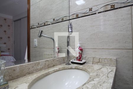 Casa à venda com 225m², 3 quartos e 6 vagasBanheiro da Suíte 3