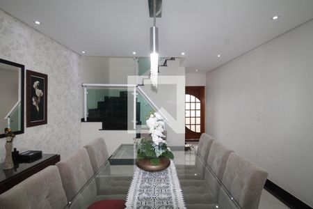 Casa à venda com 225m², 3 quartos e 6 vagasSala de Jantar