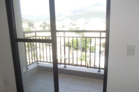 varanda de apartamento para alugar com 2 quartos, 60m² em Cachambi, Rio de Janeiro