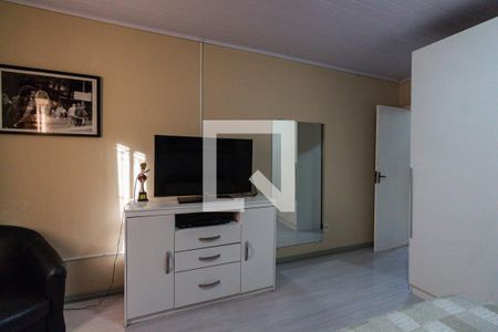 Casa à venda com 215m², 6 quartos e 4 vagas Casa à venda com 215m², 6 quartos e 4 vagasQuarto 4 casa 1