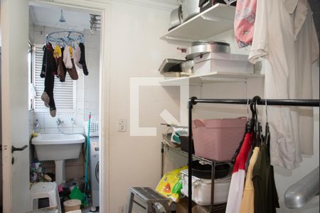 Apartamento para alugar com 202m², 2 quartos e 3 vagasQuarto de Serviço