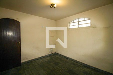 Casa à venda com 600m², 5 quartos e 5 vagas Casa à venda com 600m², 5 quartos e 5 vagasquarto