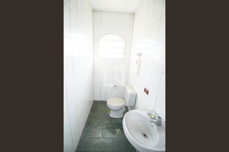 Casa à venda com 600m², 5 quartos e 5 vagas Casa à venda com 600m², 5 quartos e 5 vagasLavabo