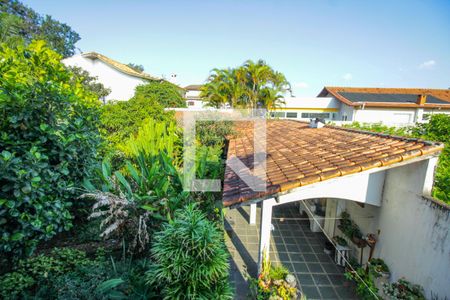 Casa à venda com 600m², 5 quartos e 5 vagas Casa à venda com 600m², 5 quartos e 5 vagasvista do quarto 4