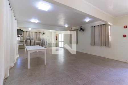 Apartamento à venda com 48m², 2 quartos e 1 vaga Apartamento à venda com 48m², 2 quartos e 1 vagaÁrea comum - Salão de festas