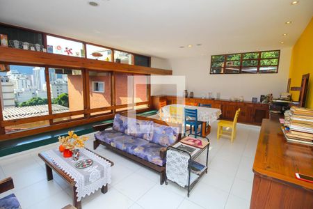 Sala de casa de condomínio à venda com 5 quartos, 314m² em Botafogo, Rio de Janeiro