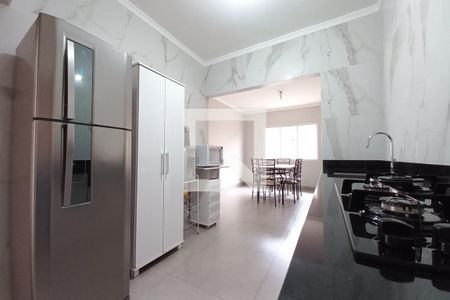 Casa à venda com 180m², 3 quartos e 3 vagas Casa à venda com 180m², 3 quartos e 3 vagasCozinha