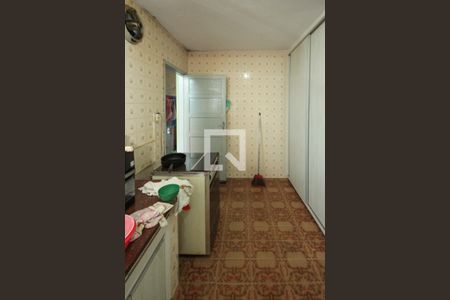 Casa à venda com 208m², 2 quartos e 2 vagasCozinha