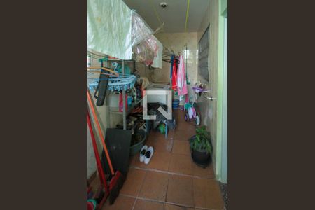 Casa à venda com 208m², 2 quartos e 2 vagasÁrea de Serviço