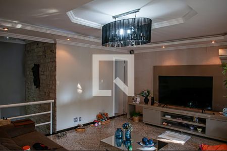 Casa à venda com 400m², 4 quartos e 4 vagas Casa à venda com 400m², 4 quartos e 4 vagasSala