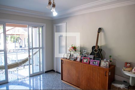 Casa à venda com 400m², 4 quartos e 4 vagas Casa à venda com 400m², 4 quartos e 4 vagasQuarto 1