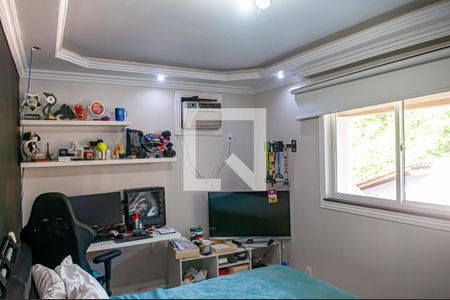 Casa à venda com 400m², 4 quartos e 4 vagas Casa à venda com 400m², 4 quartos e 4 vagasQuarto 2