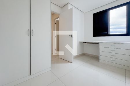Quarto 1 de apartamento para alugar com 3 quartos, 106m² em Vila Mariana, São Paulo