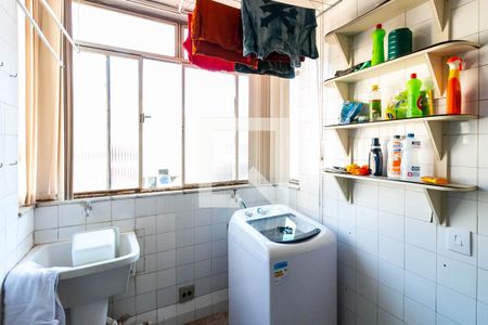 Apartamento à venda com 90m², 3 quartos e 1 vaga Apartamento à venda com 90m², 3 quartos e 1 vagaCozinha e Área de Serviço
