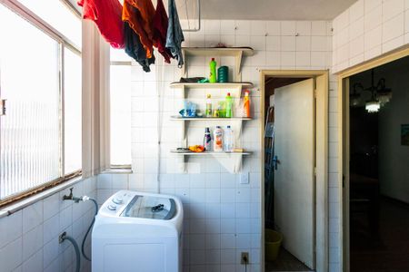 Apartamento à venda com 90m², 3 quartos e 1 vaga Apartamento à venda com 90m², 3 quartos e 1 vagaCozinha e Área de Serviço