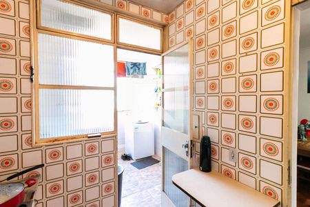 Apartamento à venda com 90m², 3 quartos e 1 vaga Apartamento à venda com 90m², 3 quartos e 1 vagaCozinha e Área de Serviço